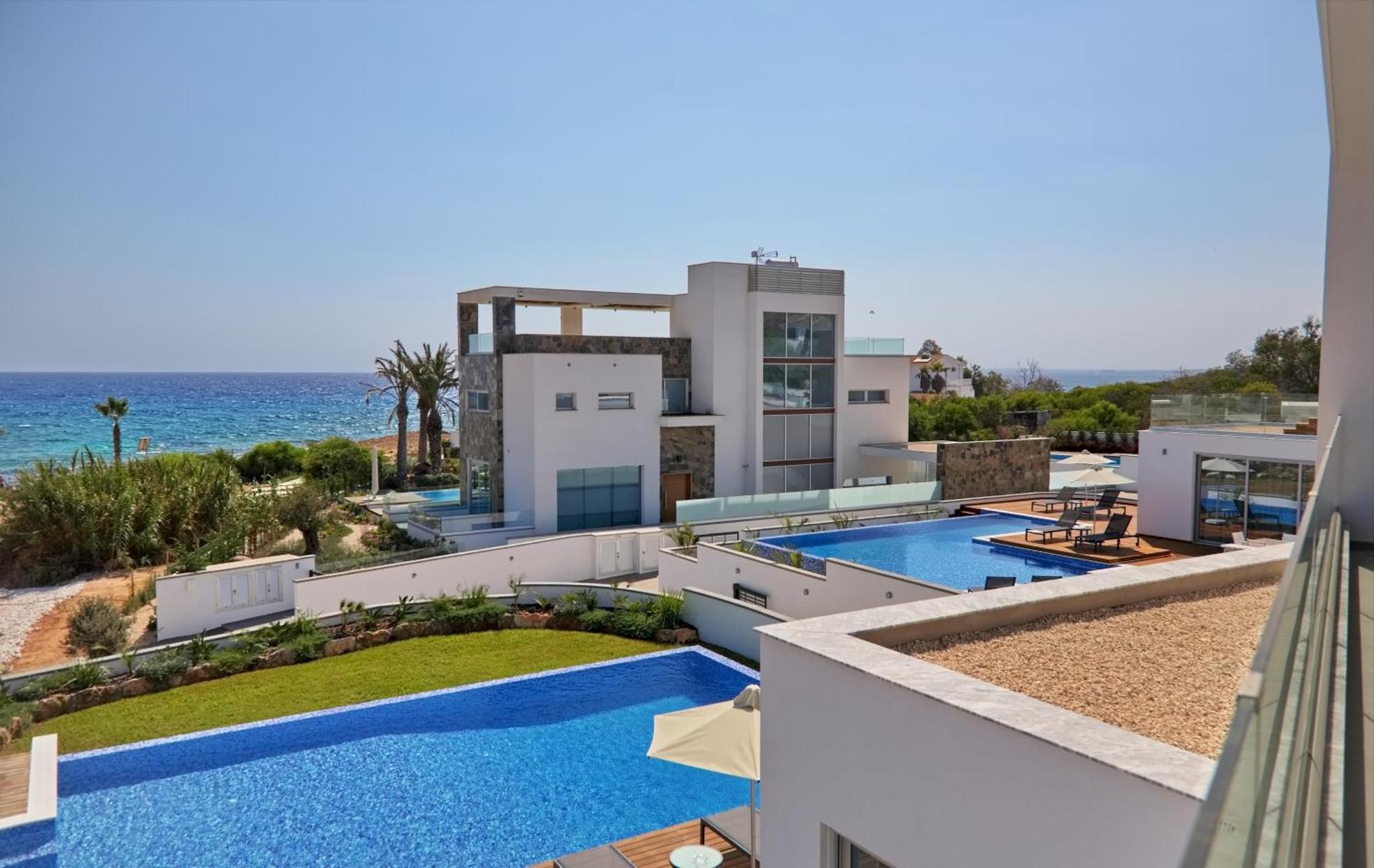 Beachfront Luxury Villa Idania Ayia Napa Ngoại thất bức ảnh