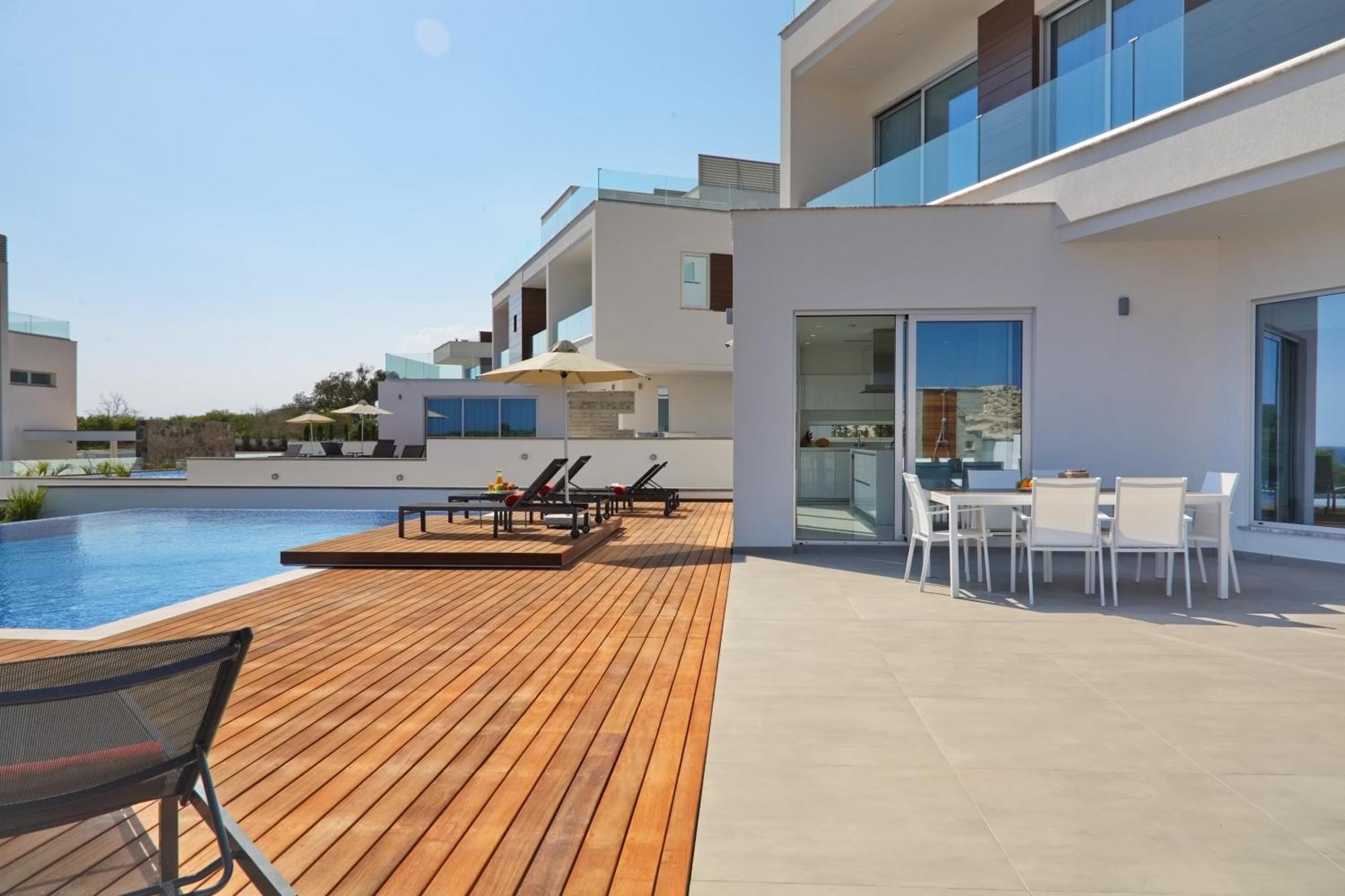 Beachfront Luxury Villa Idania Ayia Napa Ngoại thất bức ảnh