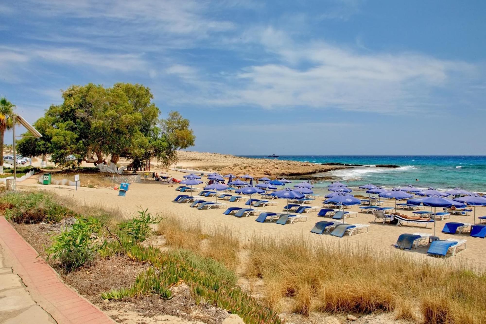 Beachfront Luxury Villa Idania Ayia Napa Ngoại thất bức ảnh