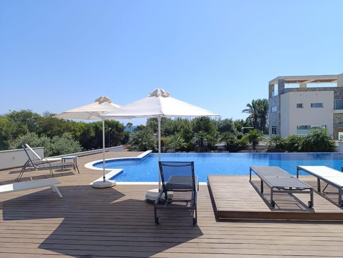 Beachfront Luxury Villa Idania Ayia Napa Ngoại thất bức ảnh