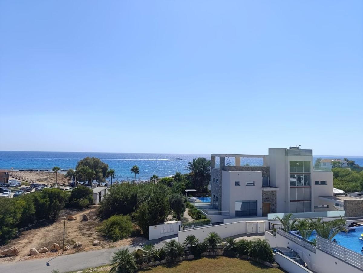 Beachfront Luxury Villa Idania Ayia Napa Ngoại thất bức ảnh